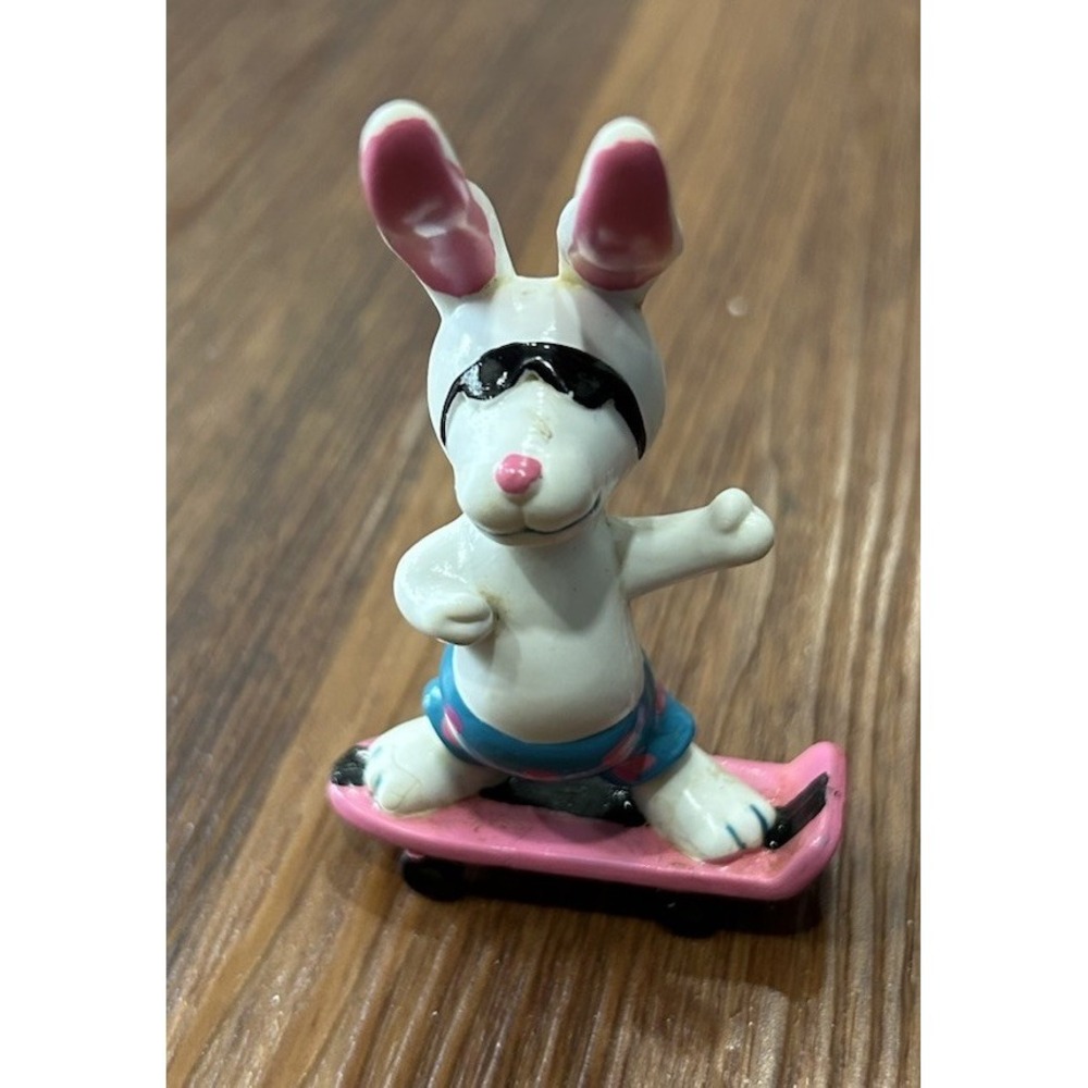 Vintage Applause Beach Bunny Skateboard PVC‎ Figure Toy 3" 1980s
